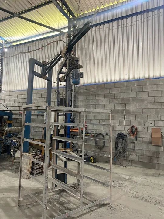 Máquina de Blocos Usada - Foto 3