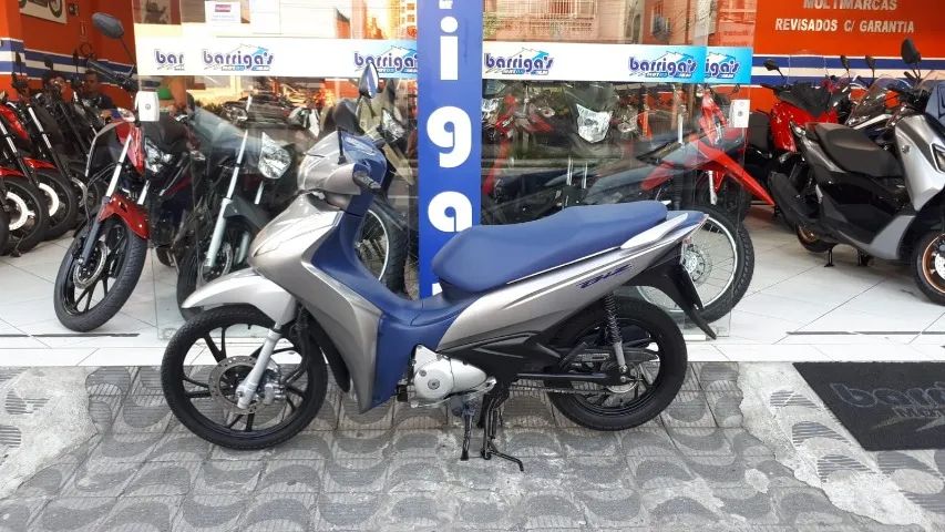 Honda Biz 125i 2021 Prata Impecável - Foto 2