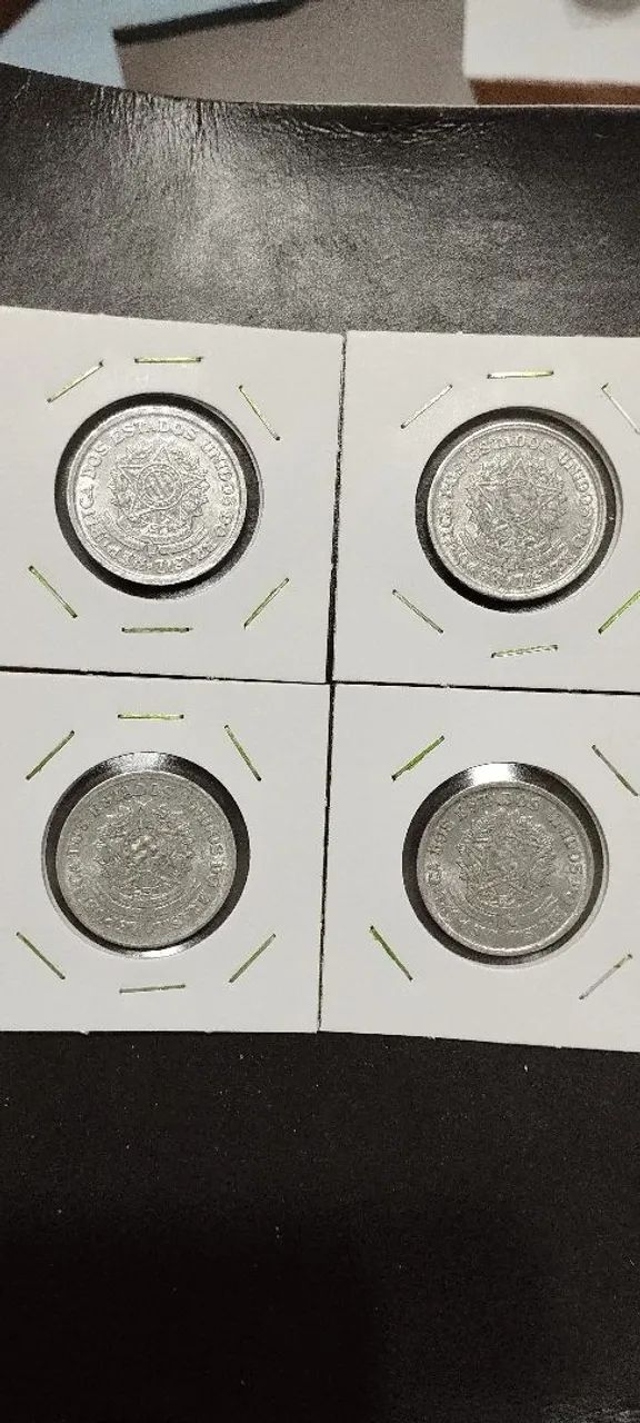 Moedas de 2 cruzeiros 