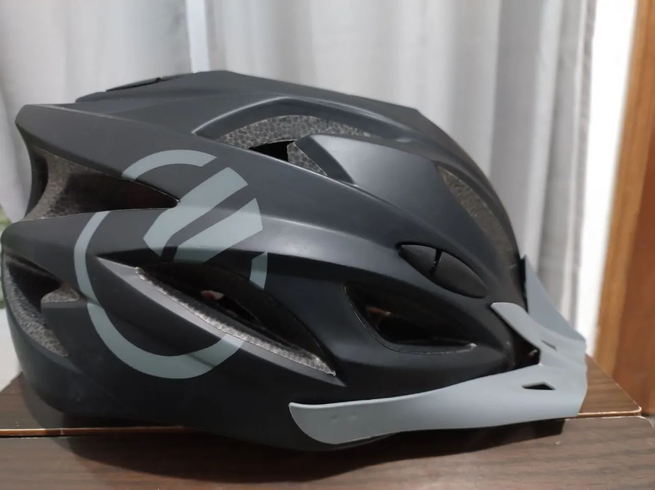 Conjunto de ciclismo - Camiseta, Shorts e Luvas e Capacete - Foto 5