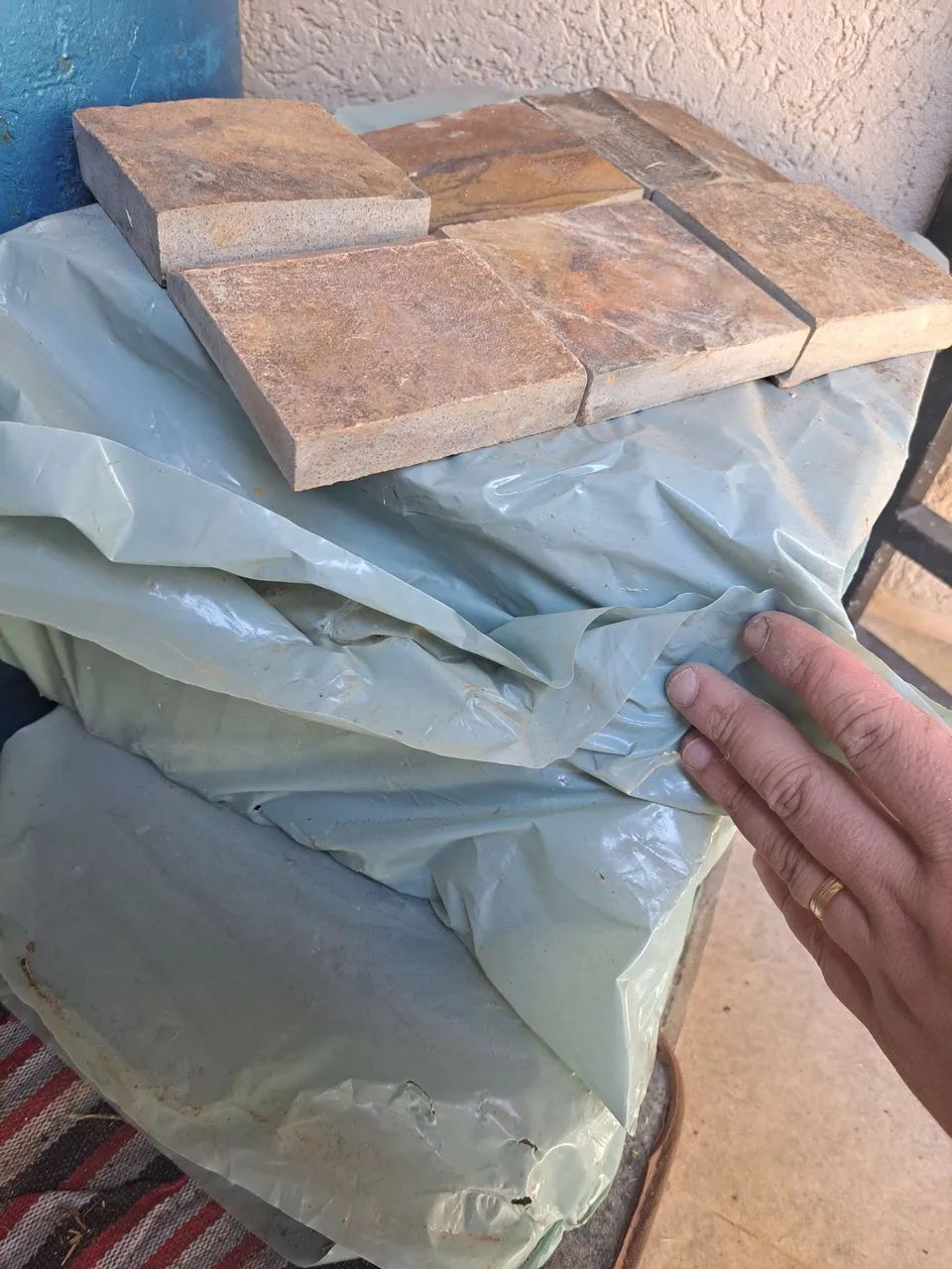 Revestimento Pedra Ferro 10x10 1,5m2 - Foto 2