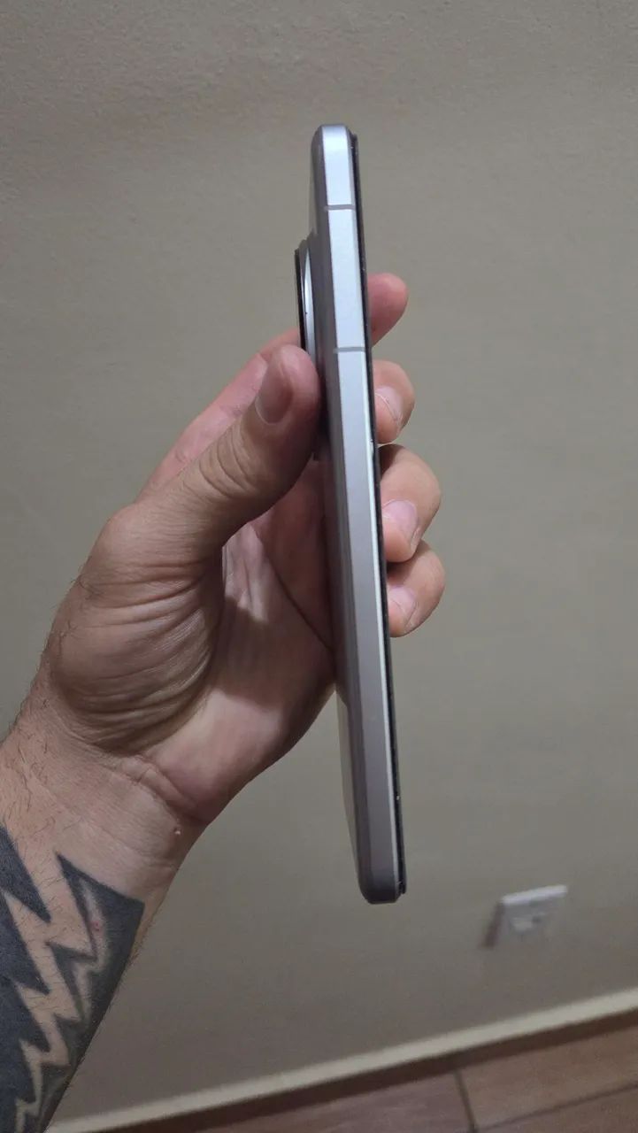 Honor Magic 7 Pro  12+12 / 256 - Foto 4