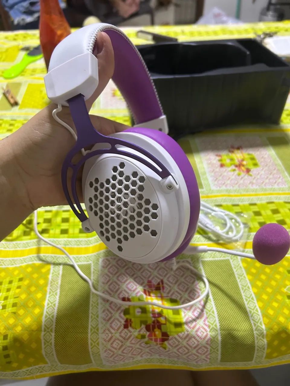 HEADSET GAMER REDRAGON DIOMEDES BRANCO COM ROXO