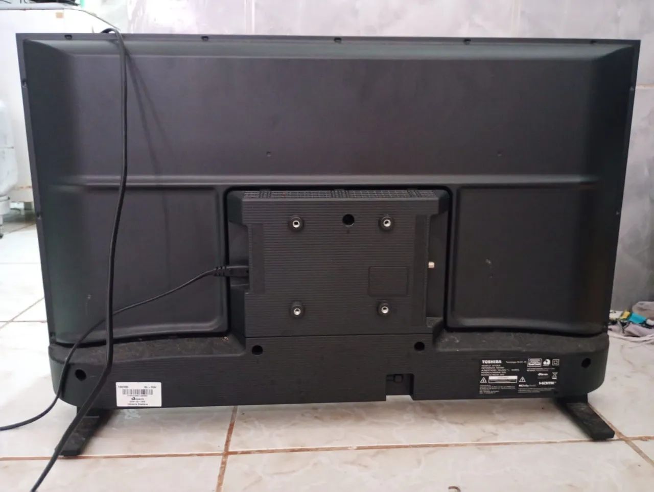 TV Toshiba 32 plg retirada de peças. - Foto 3