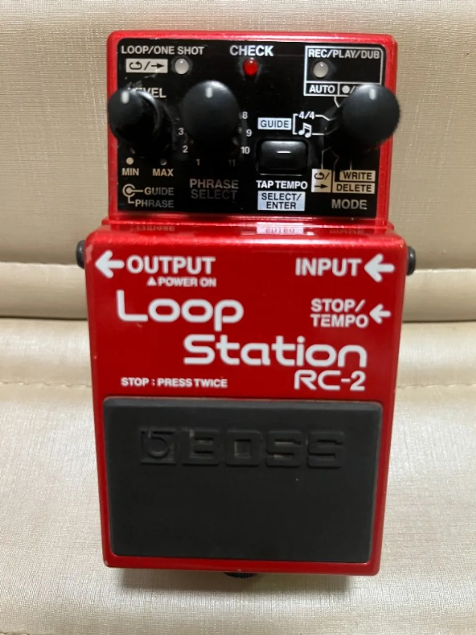 Pedal de efeito Boss RC Loop Station RC-20 vermelho - Instrumentos
