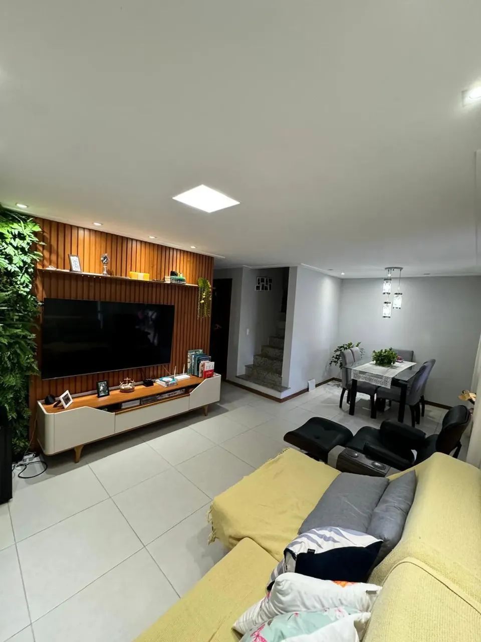 Casa  à venda 4 Suítes em Abrantes Condomínio com infraestrutura