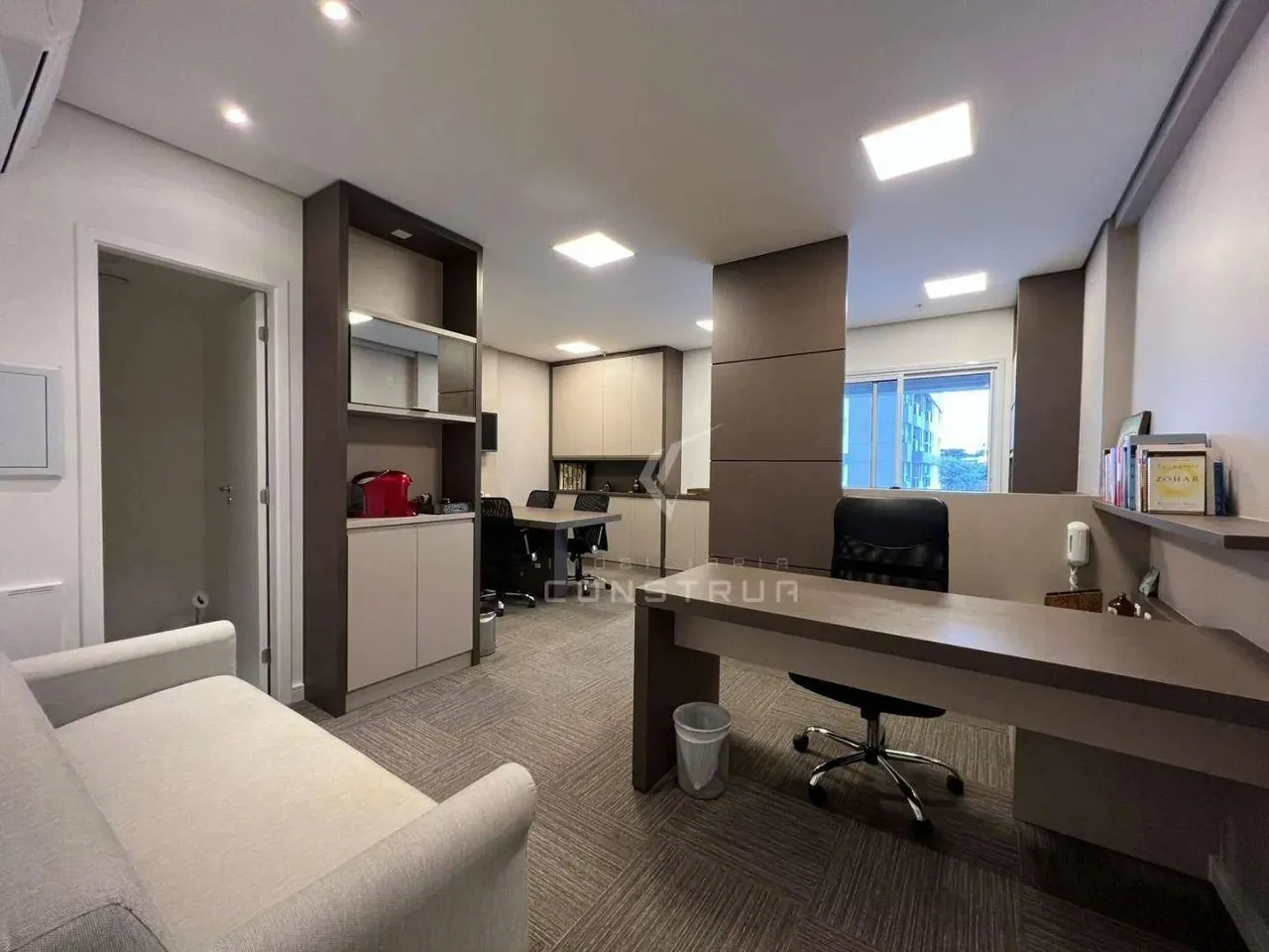 SALA MOBILIADA PARA ALUGAR NO SETIN MIDTOWN EM CAMPINAS/SP