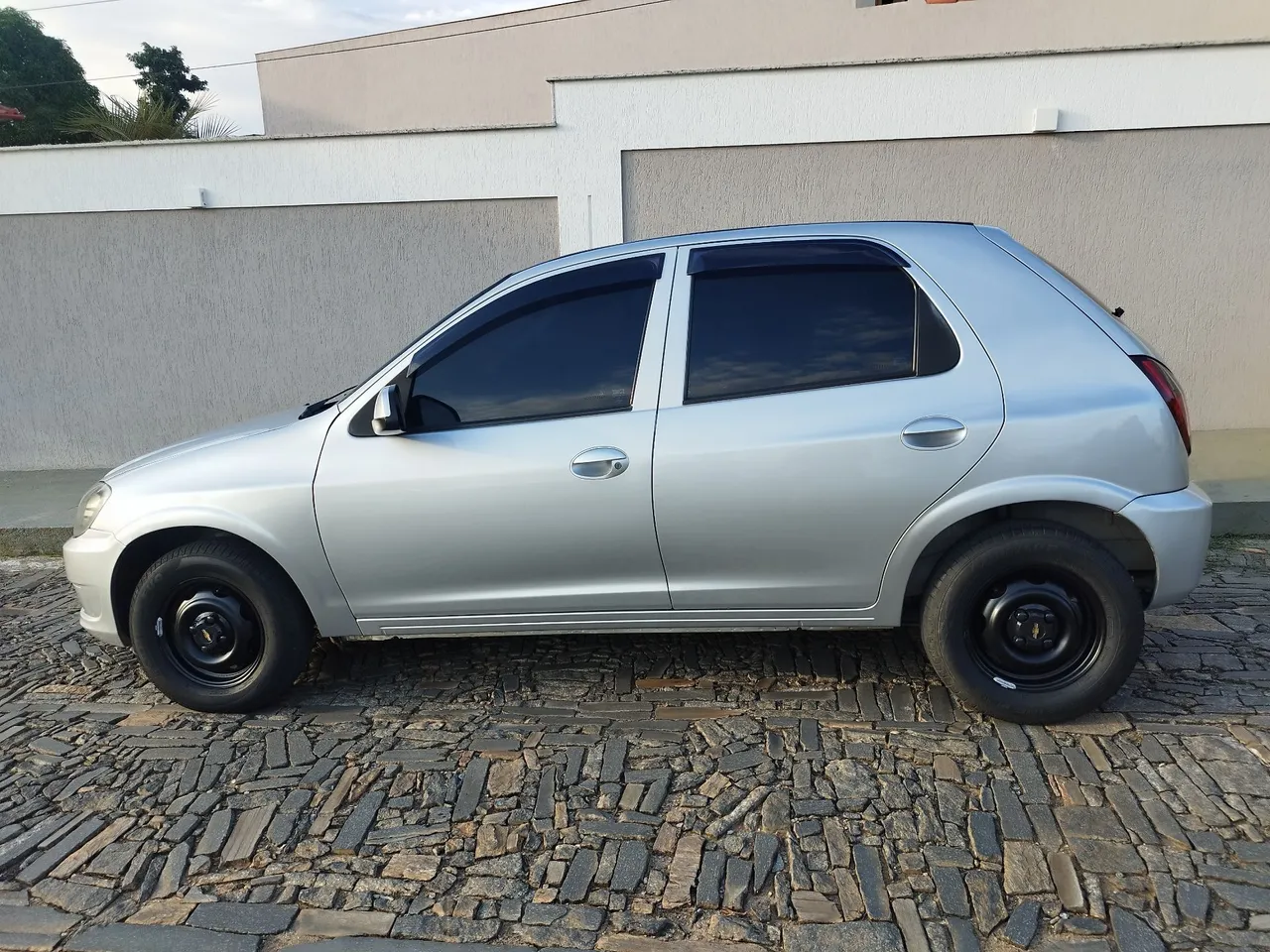 VENDO CELTA 2013 - COMPLETO - Apenas 86.200 KM RODADOS!<br>Apenas 86.224 KM RODADOS!<br>