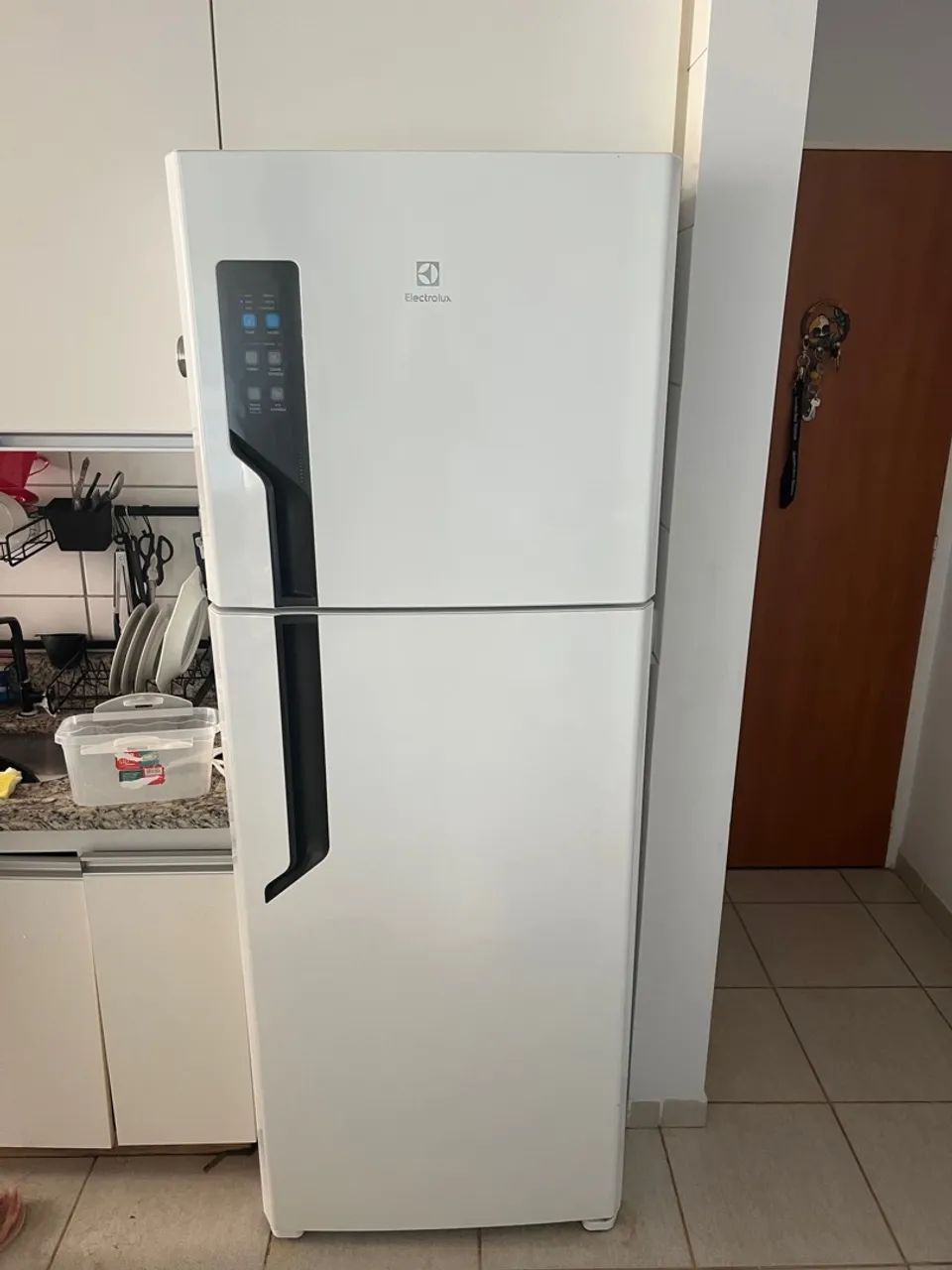 Geladeira/Refrigerador Electrolux Frost Free Duplex Branca