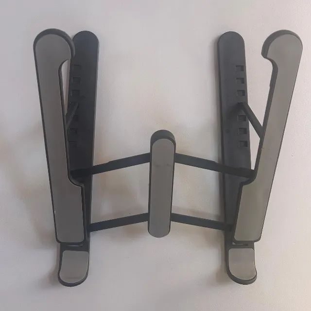 Suporte Dobrável Ergonômico de Notebook e Tablet - Usado, como novo - Foto 3