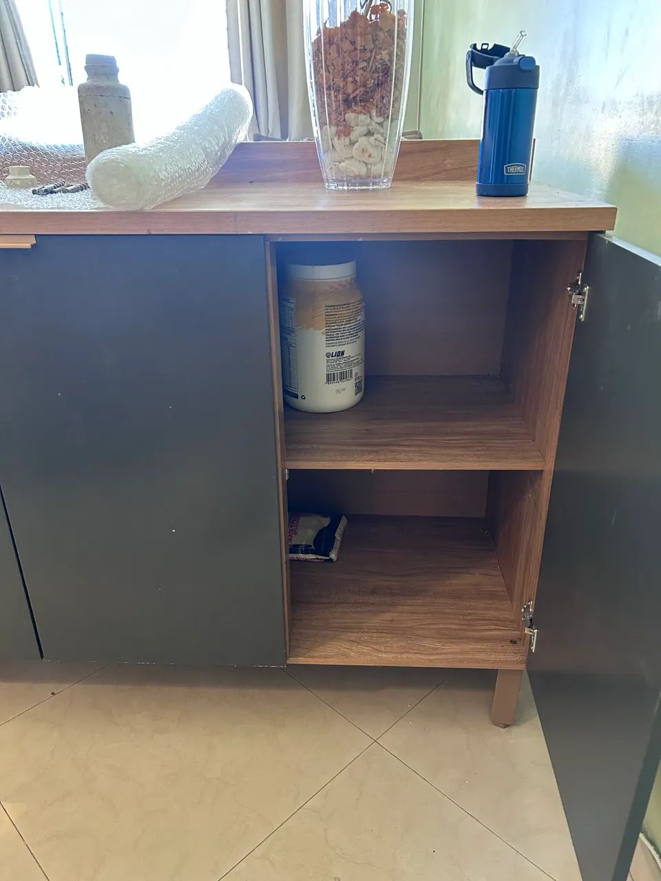 Sideboard