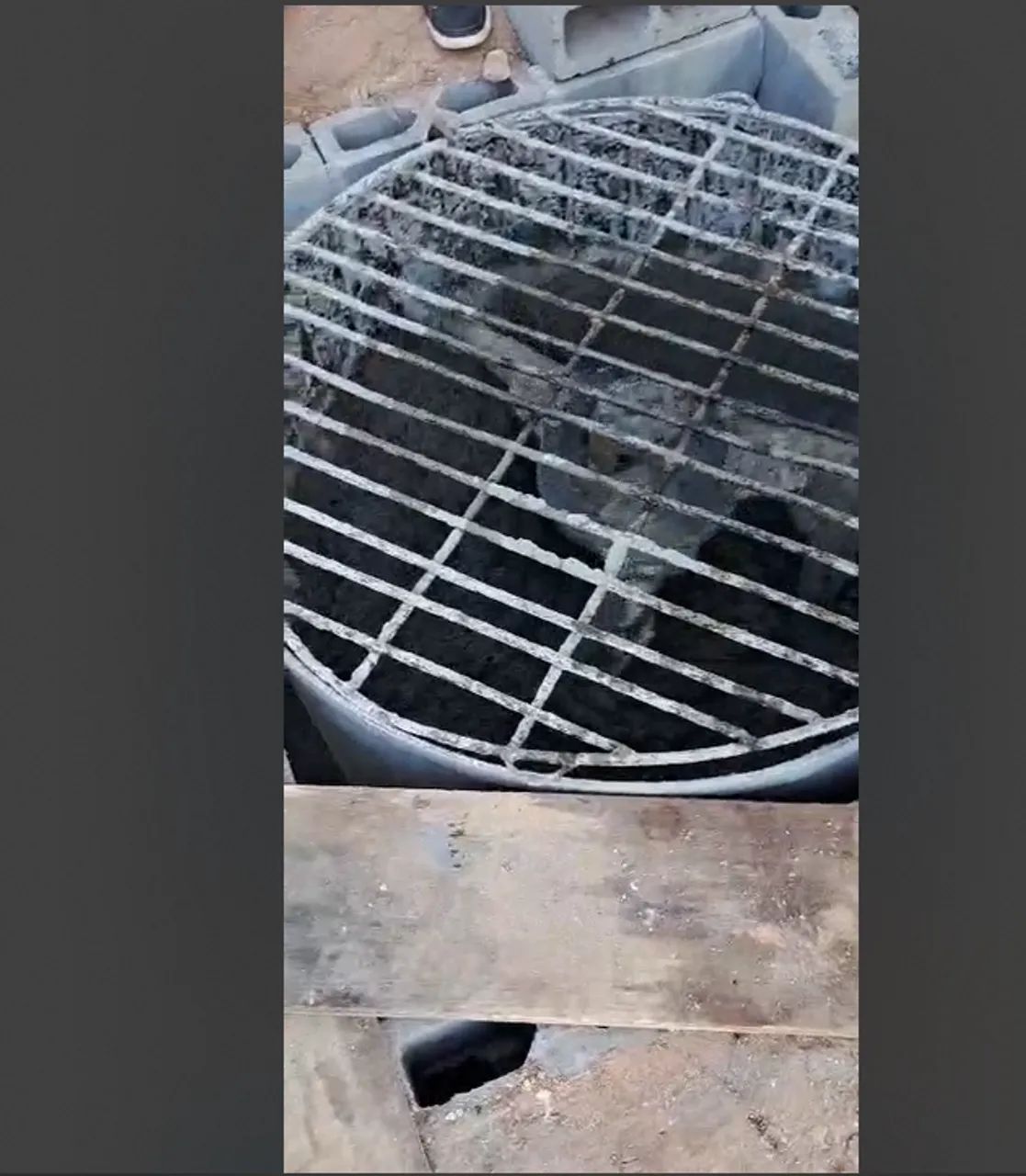 MAQUINA HIDRAULICA DE FABRICAÇÃO DE PAVERS E BLOCOS - Foto 5