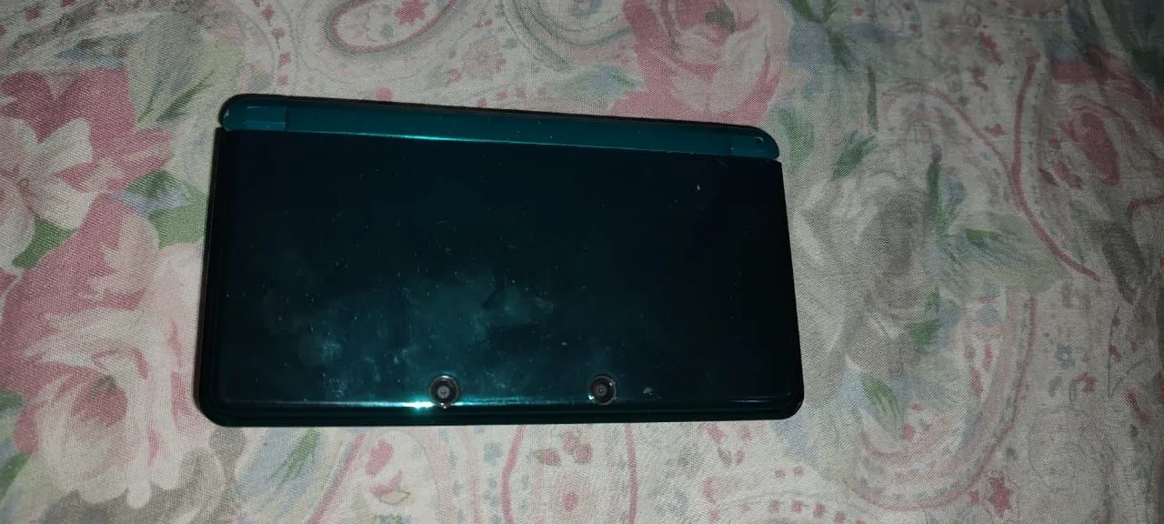 Nintendo 3DS Verde desbloqueado