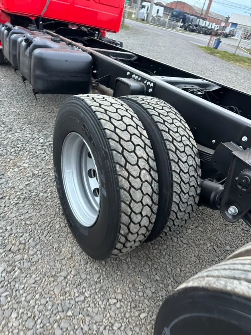 MB 1620 eletrônico ano 2009 leito truck - filé n 24250 2425 vm 260 2422 2428 cargo constel - Foto 10