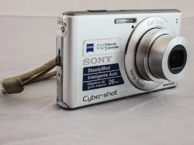 Câmera Cybershot Sony W530 em excelente estado com 2 baterias