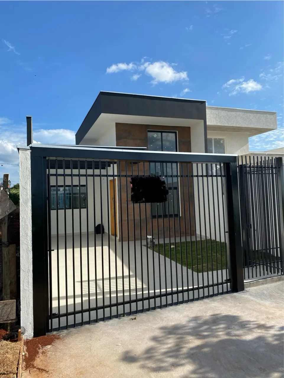 Vende-se casa Marialva