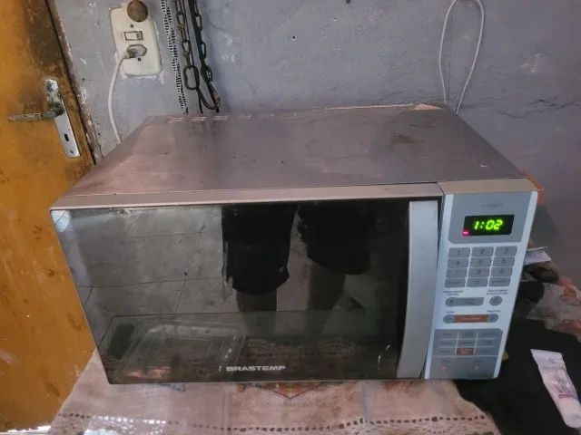 Microondas Grande Funcionando