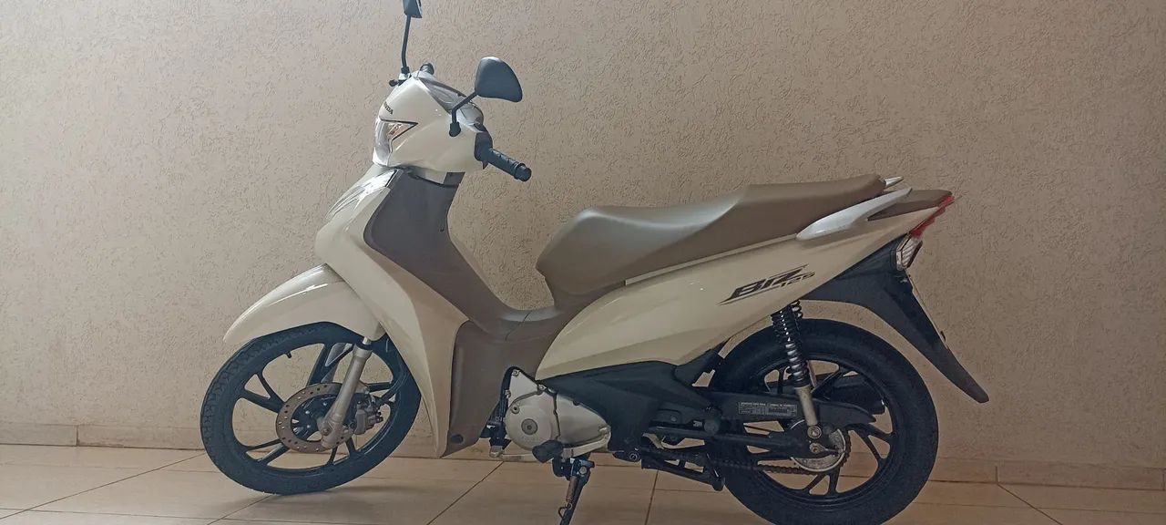Honda Biz 125 - impecável! - Foto 2