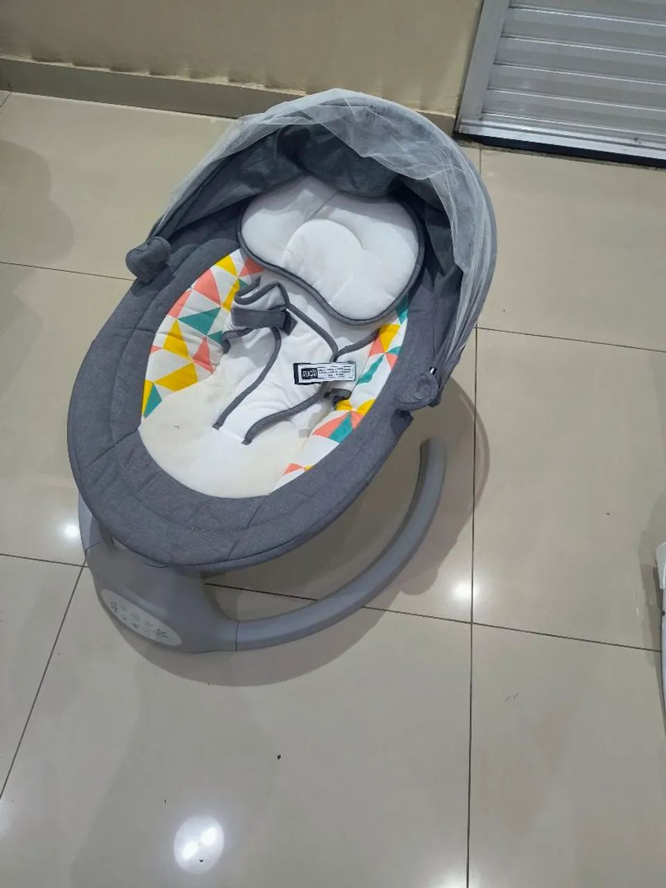 Balanço para Bebê com Capota e Controle Remoto - Foto 4