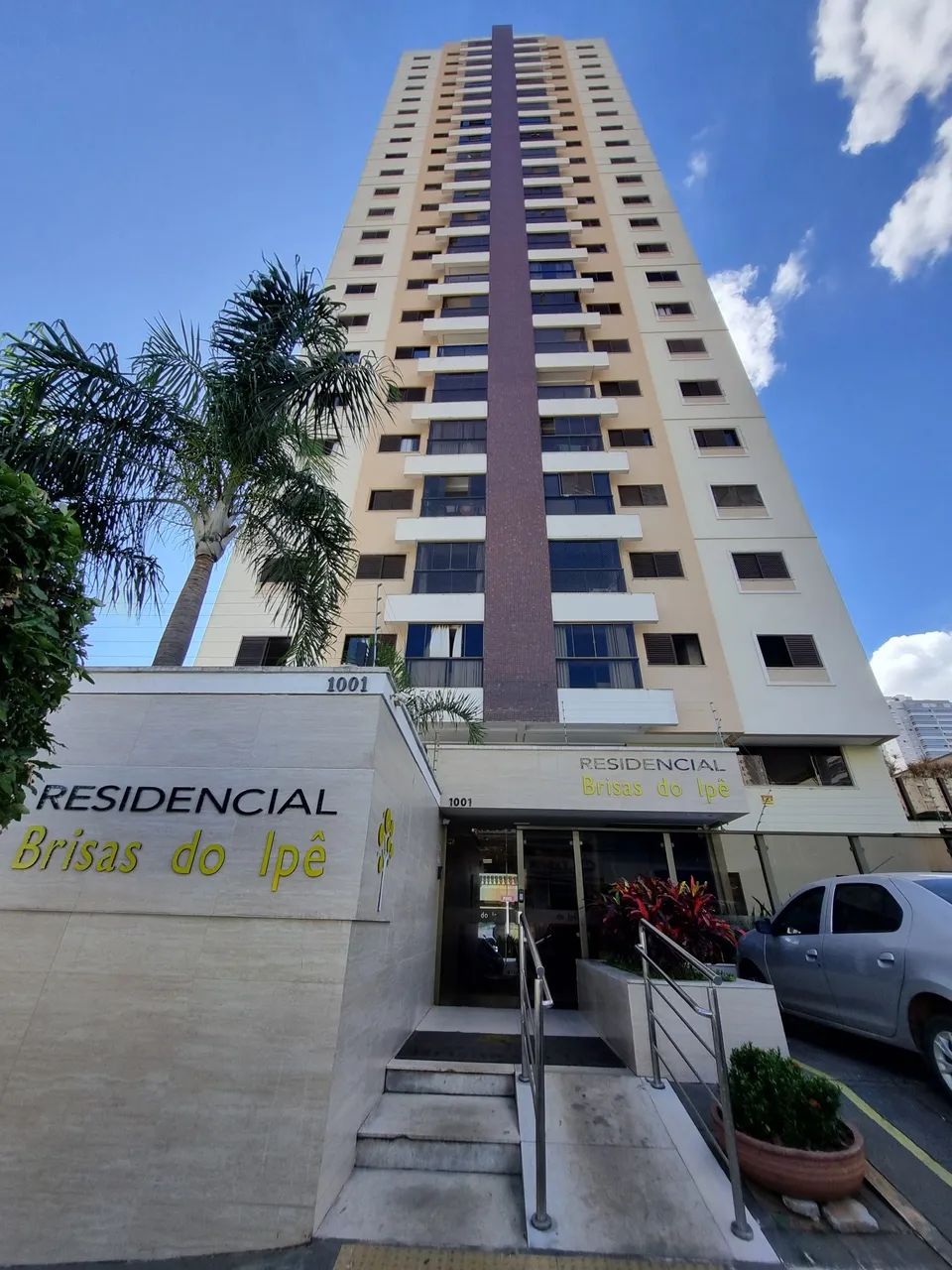 Apartamento com 3 dormitórios à venda, 87 m² por R$ 660.000 - Setor Bueno - Goiânia/GO