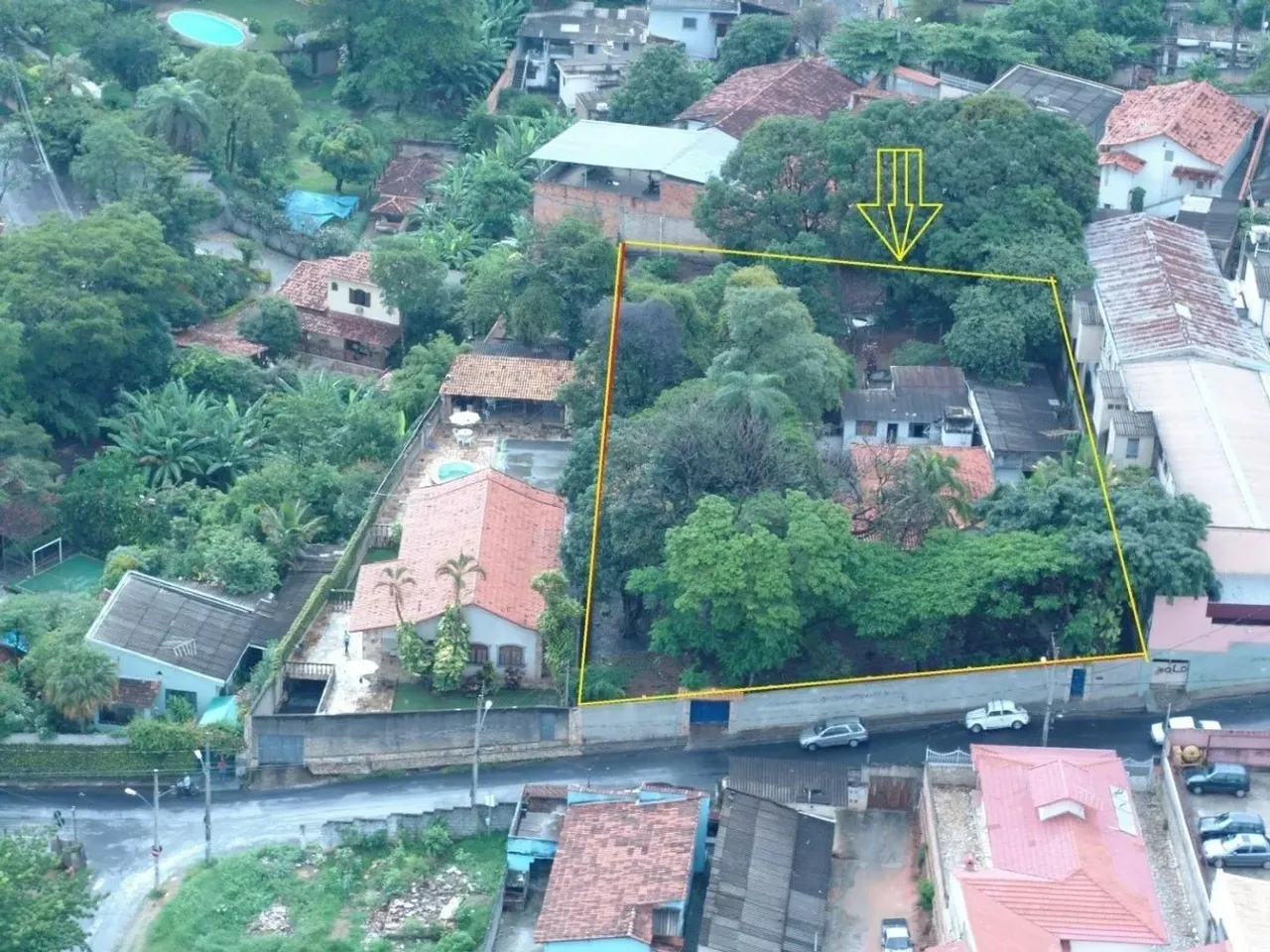 Lote em Rua Santo Antônio - São João Batista (Venda Nova) - Belo Horizonte/MG