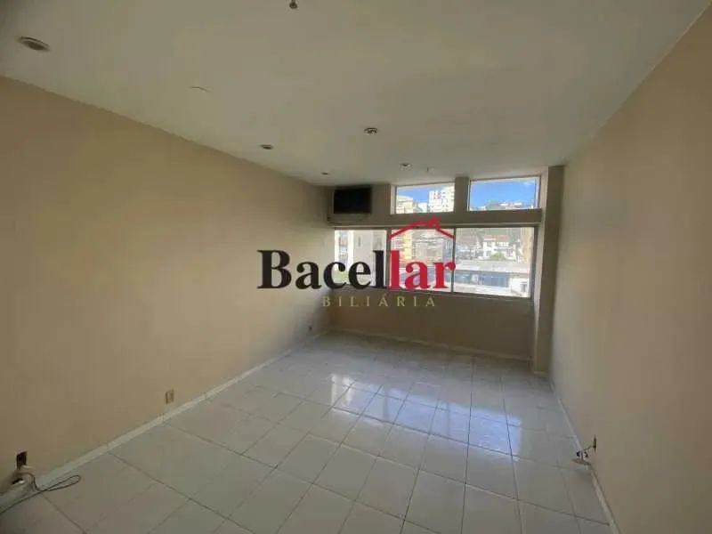 Sala : / Comercial / Estácio