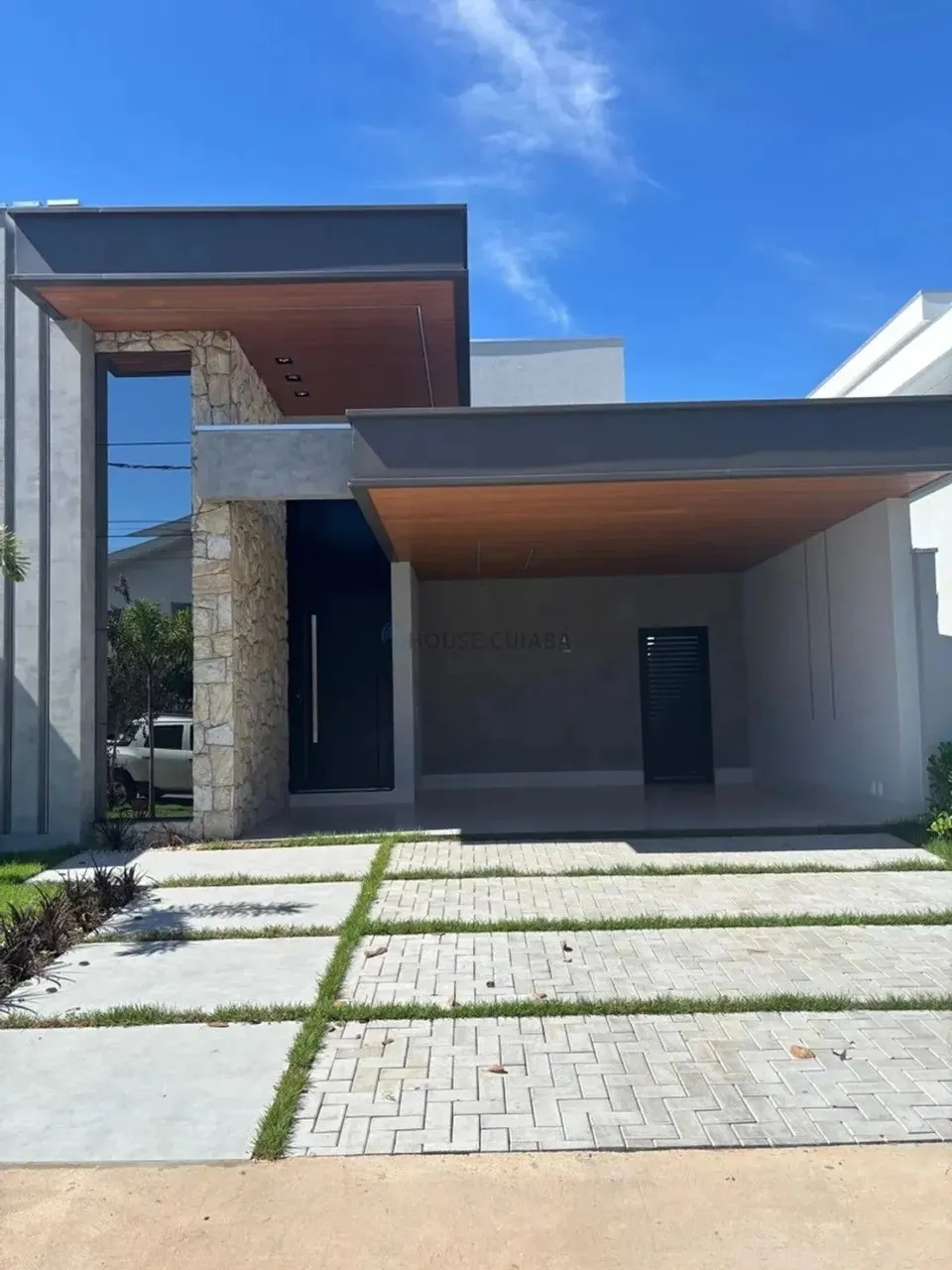 Magnífica Casa Nova Térrea no Belvedere II