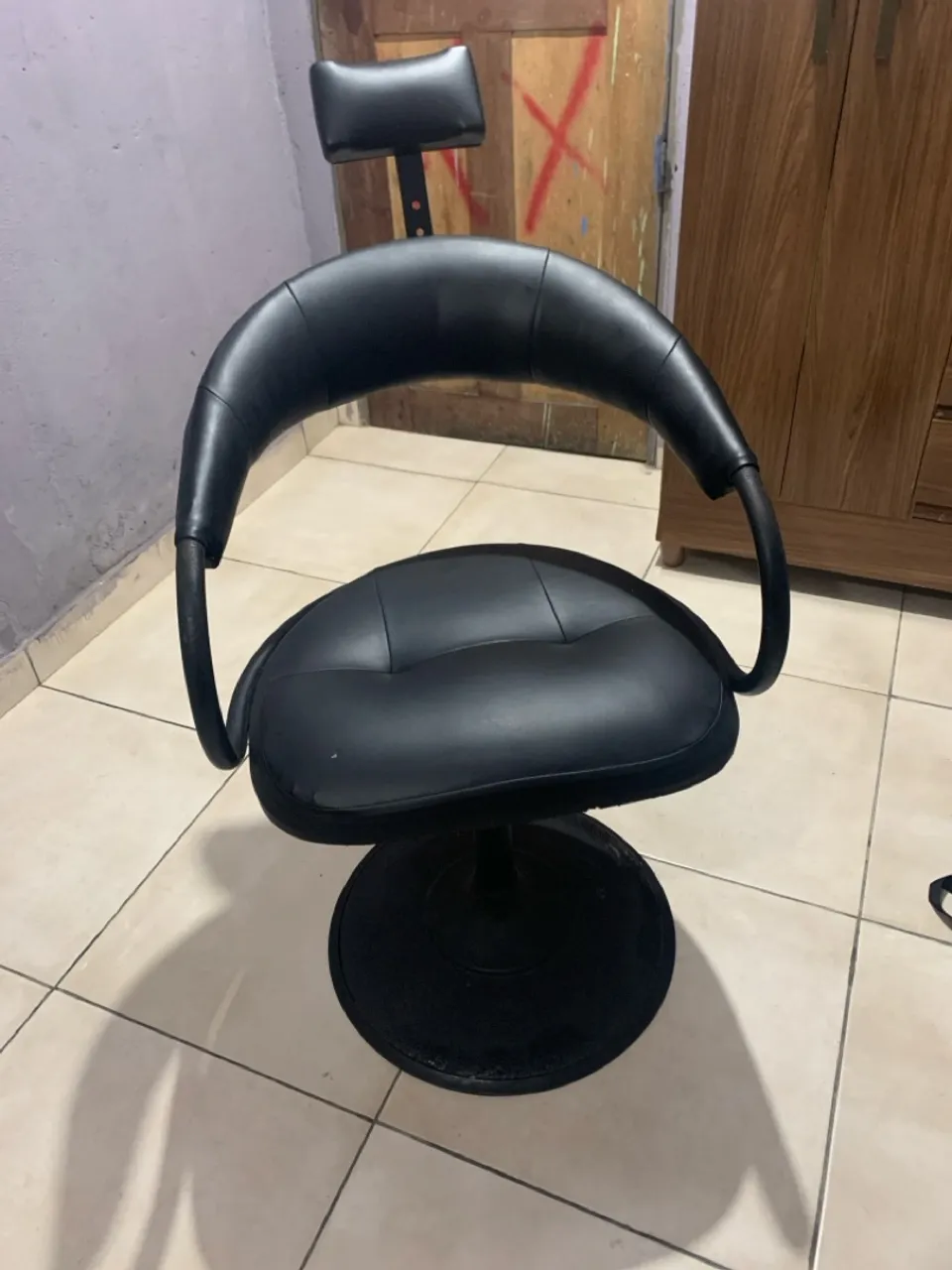 Cadeira de salão giratória ( não hidráulica)