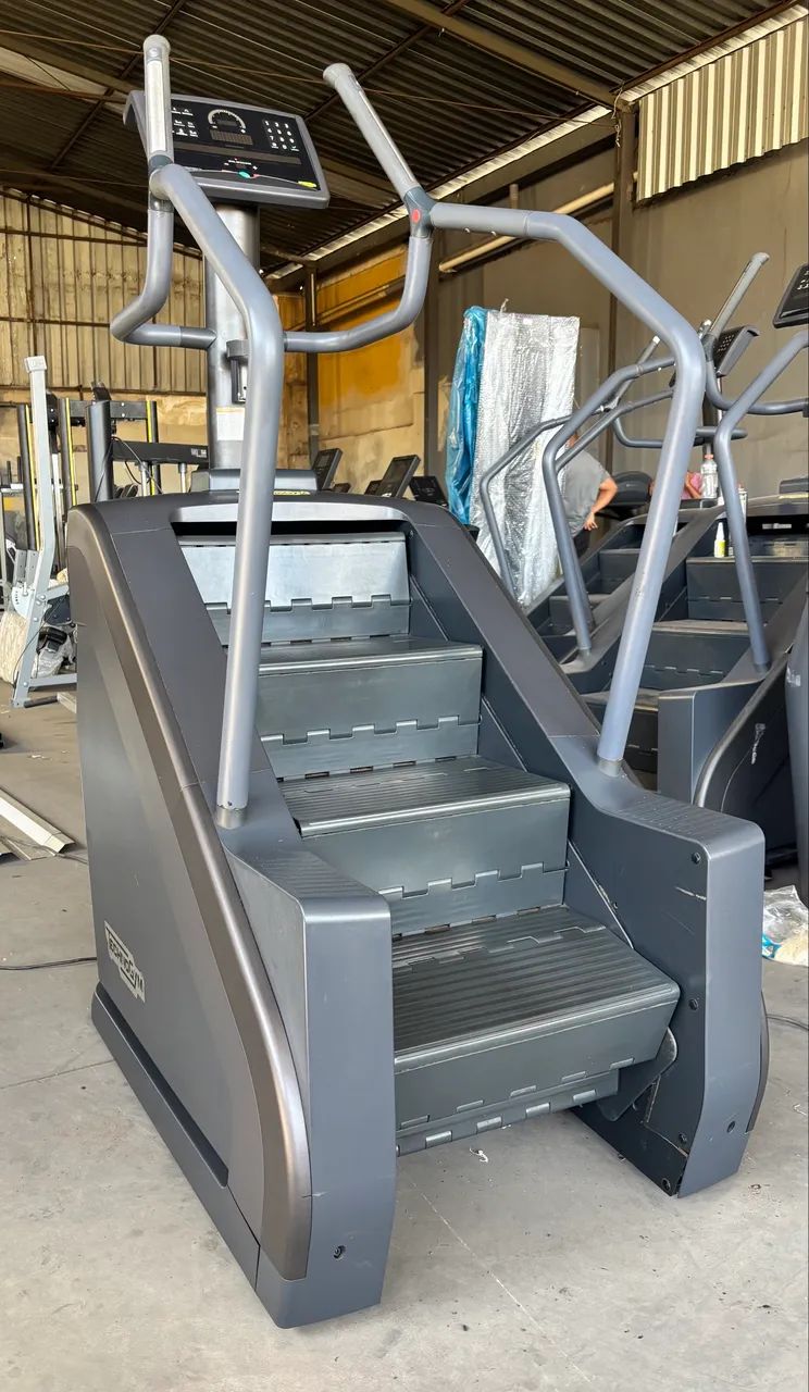 Escada TechnoGym Excite - Foto 3