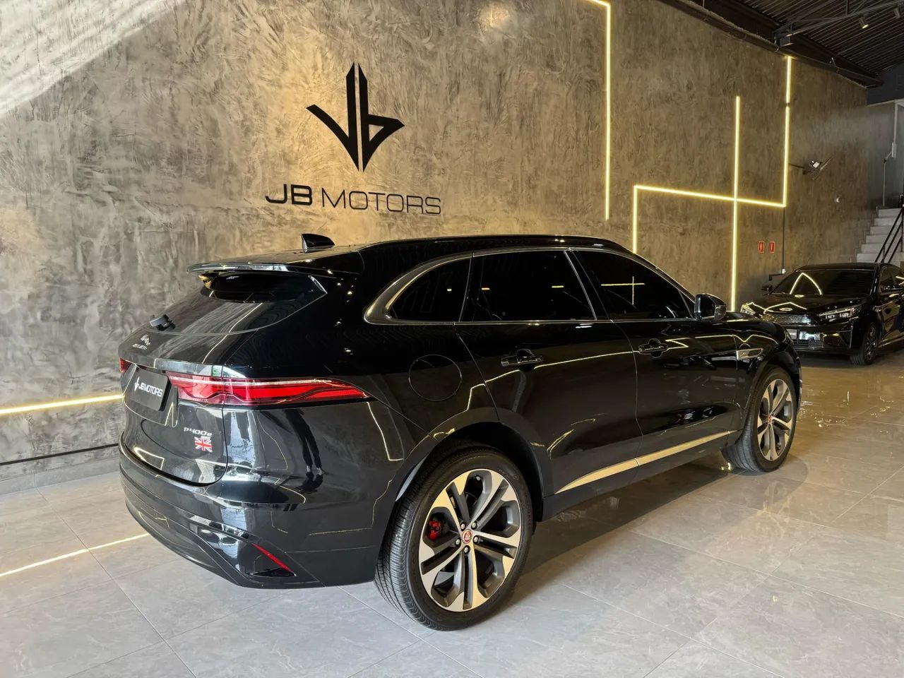 Jaguar F-Pace 2.0 P400e Phev R-Dynamic Se Awd Automático - Foto 6