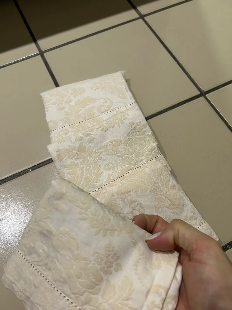 28 Guardanapos de linho (130,00) novos - Foto 5