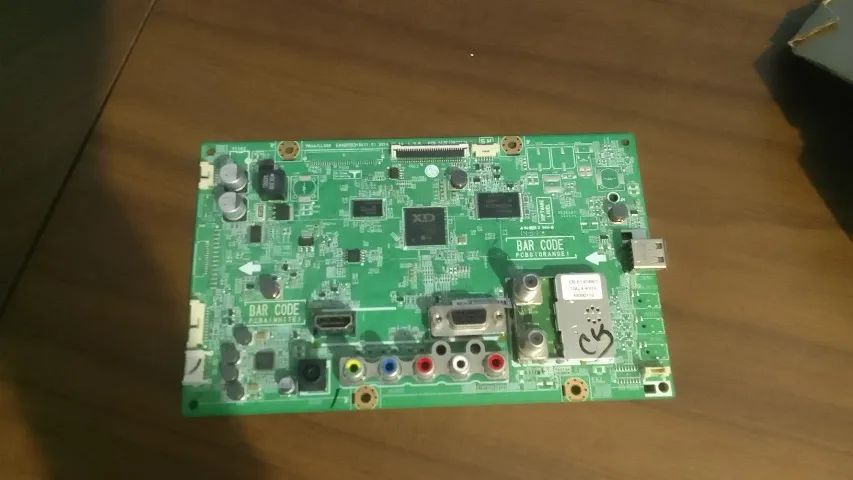 Placa TV LG 22MT45D-WS (COM DEFEITO)