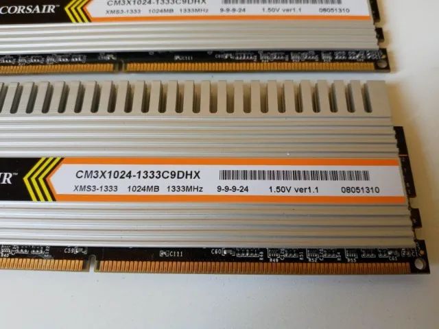 2Gb Memória DDR3 1333Mhz - Corsair - Foto 2