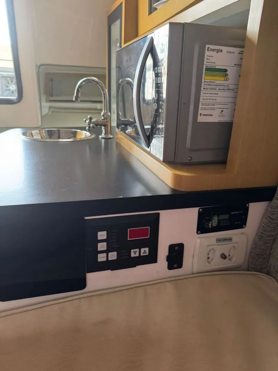 Focker 330 ano 2014 com 2 x Mercruiser QSD 220 Hp diesel - Não  Phantom Tiriton Nx - Foto 5