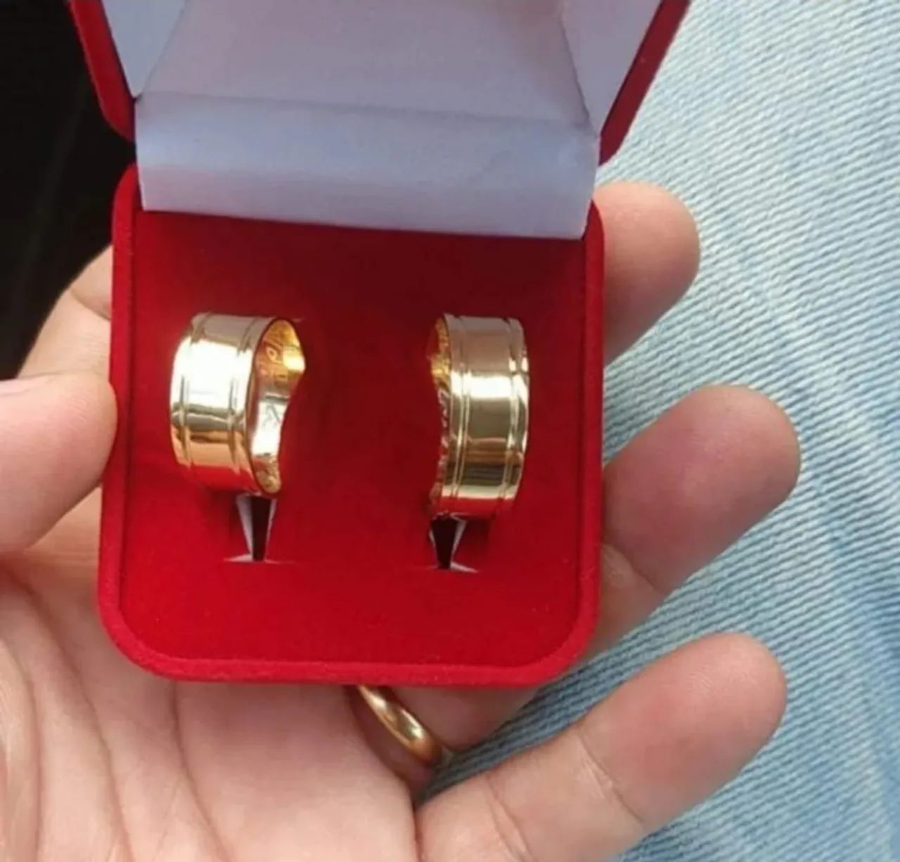Alianças de casamento em ouro 18k - Foto 3