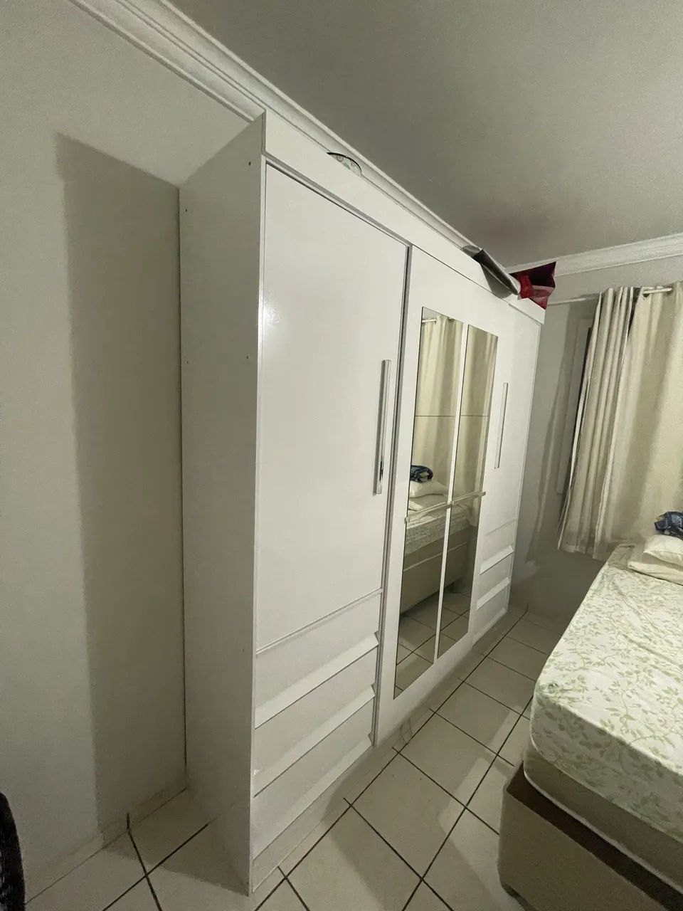 Guarda-roupa 64296494687491121