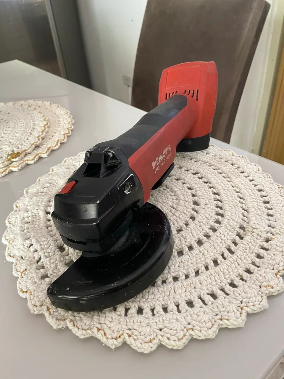 Esmerilhadeira Hilti 22v  - Foto 3