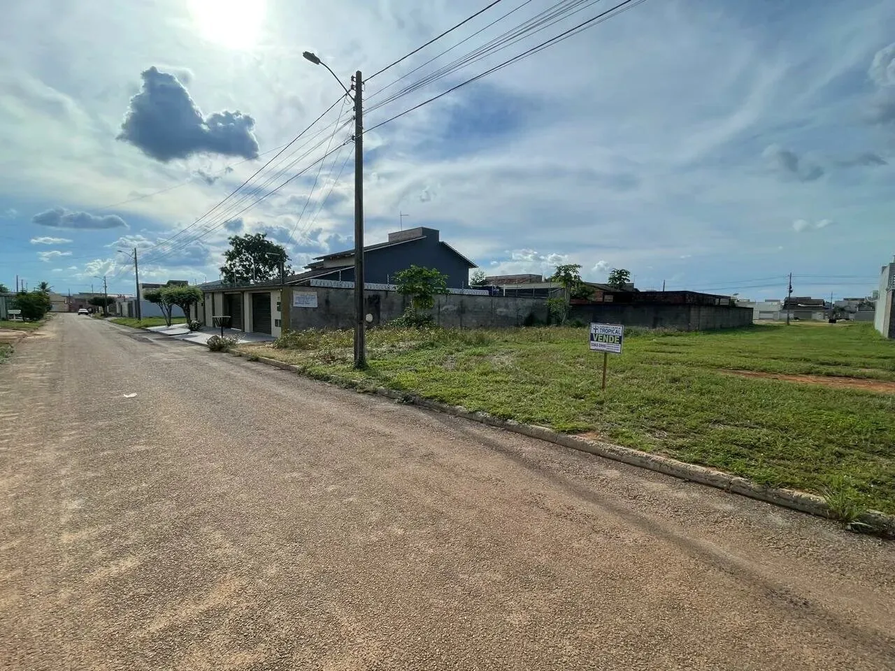 VENDO 1 LOTE DE TERRENO RESIDENCIAL SETOR JARDIM AMÉRICA EM PORTO NACIONAL-TO