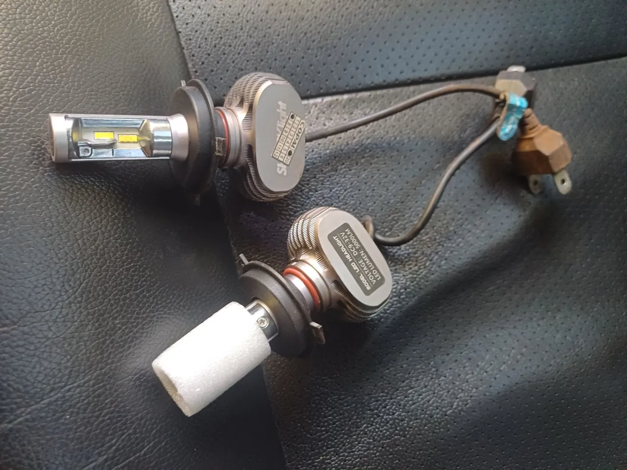 Farol LED Super Bright para Moto