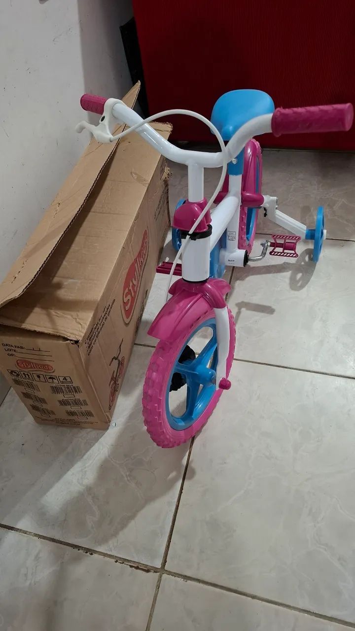 Bicicleta bicicletinha aro 12 menina rosa nova - Foto 4