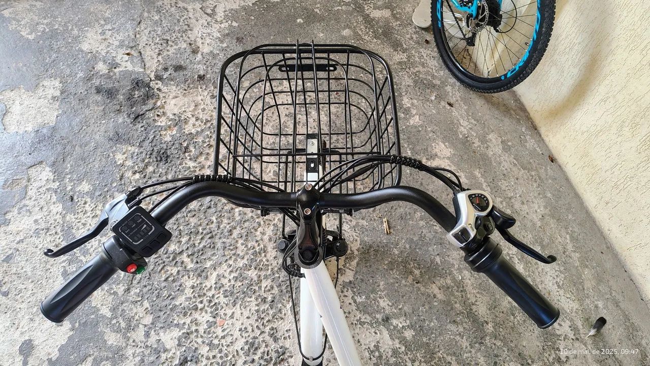 Vendo ou troco Bicicleta Elétrica Panda - Foto 5