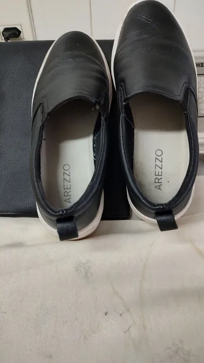 Tênis feminino Arezzo 38