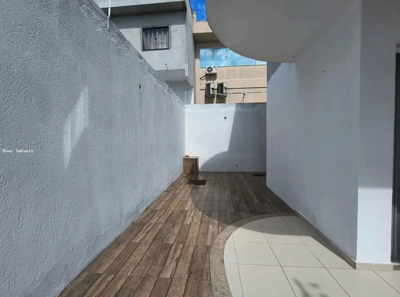 Casa para Venda em Cabo Frio, Novo Portinho, 3 dormitórios, 3 suítes, 4 banheiros, 2 vagas - Foto 4