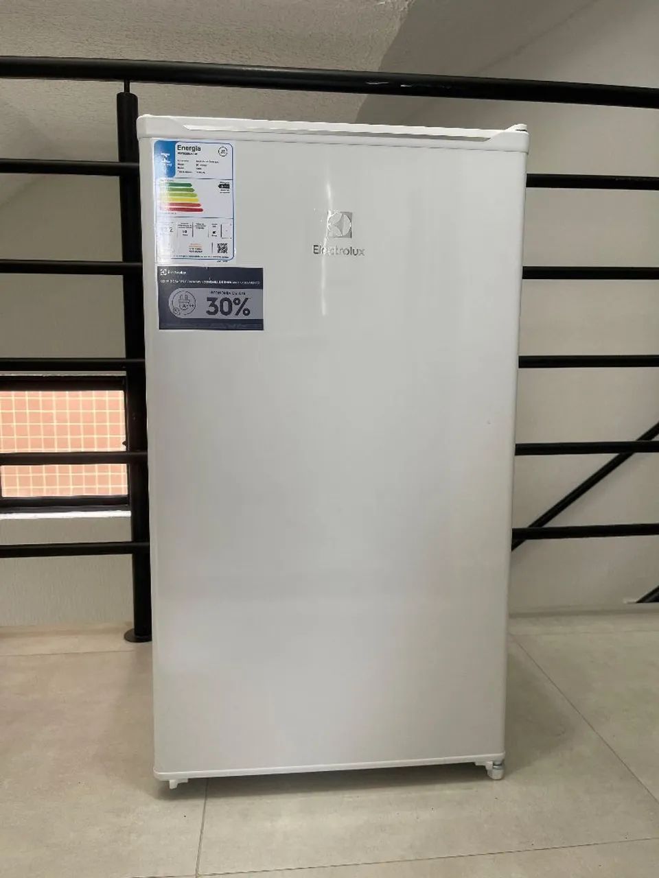 Frigobar NOVO, Electrolux - Eficiência e Design Moderno