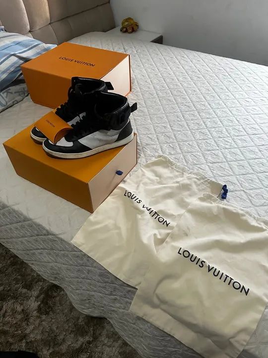 Vendo Louis vuitton rivoli original ACEITO TROCA