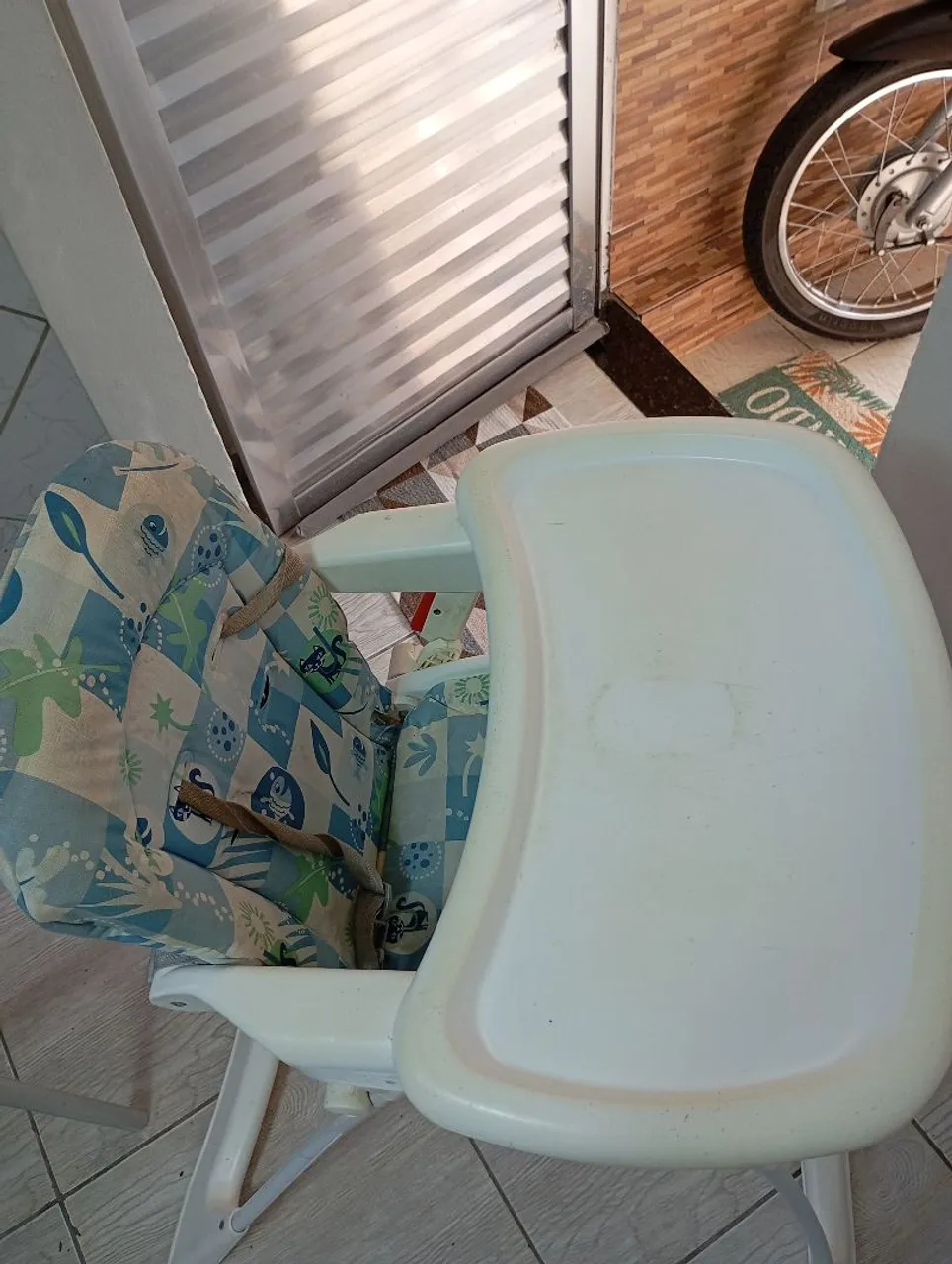 Cadeira Infantil para Refeição
