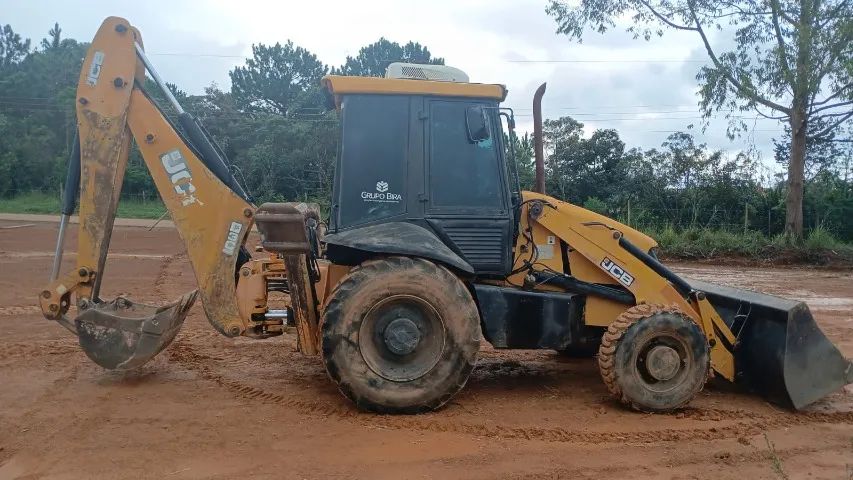 RETRO ESCAVADEIRA JCB 3C 4X4 2013 - Foto 4