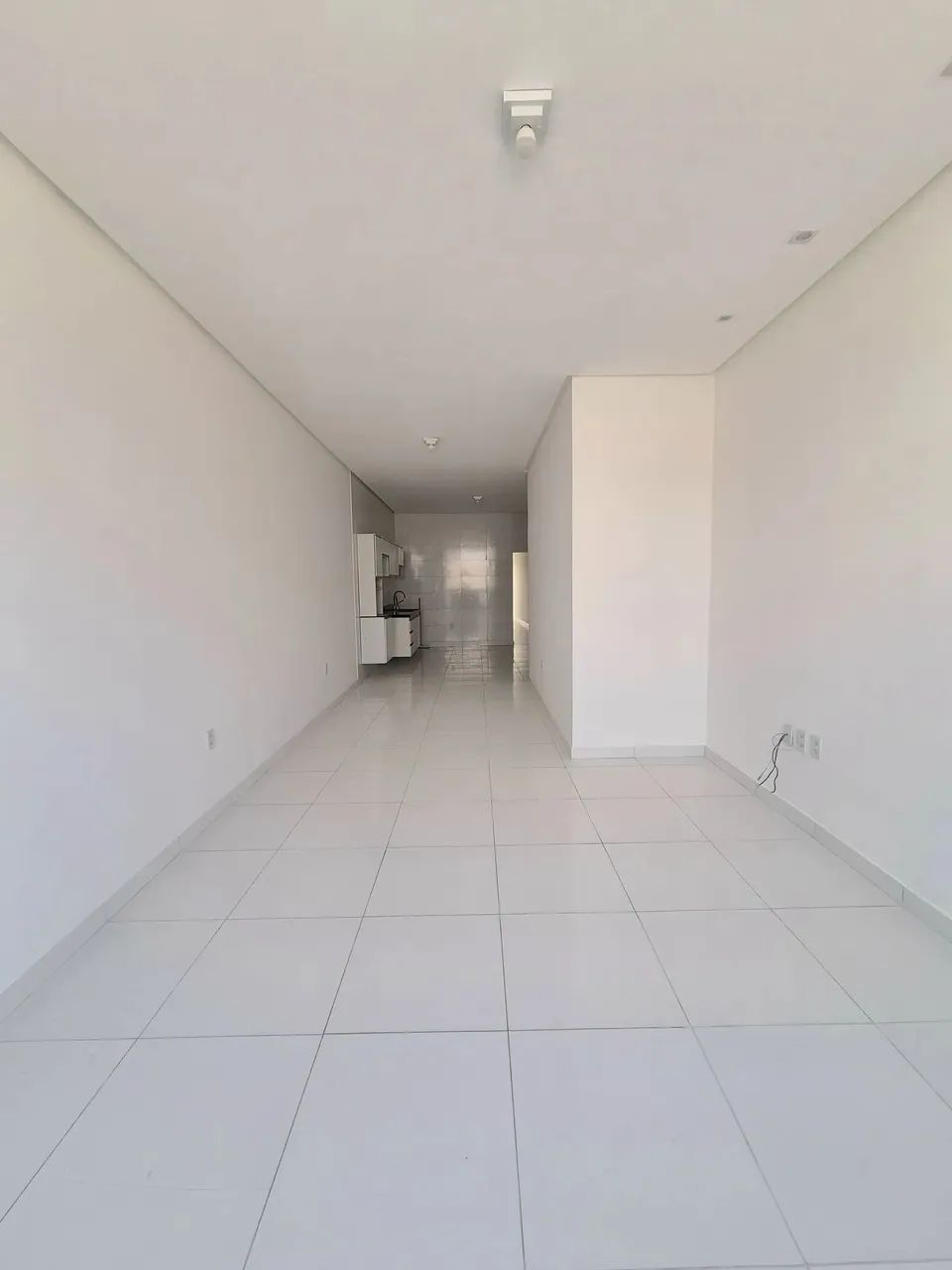 Alugo casa 02 quartos, 01 wc, primeiro andar na Pajuçara - Foto 3