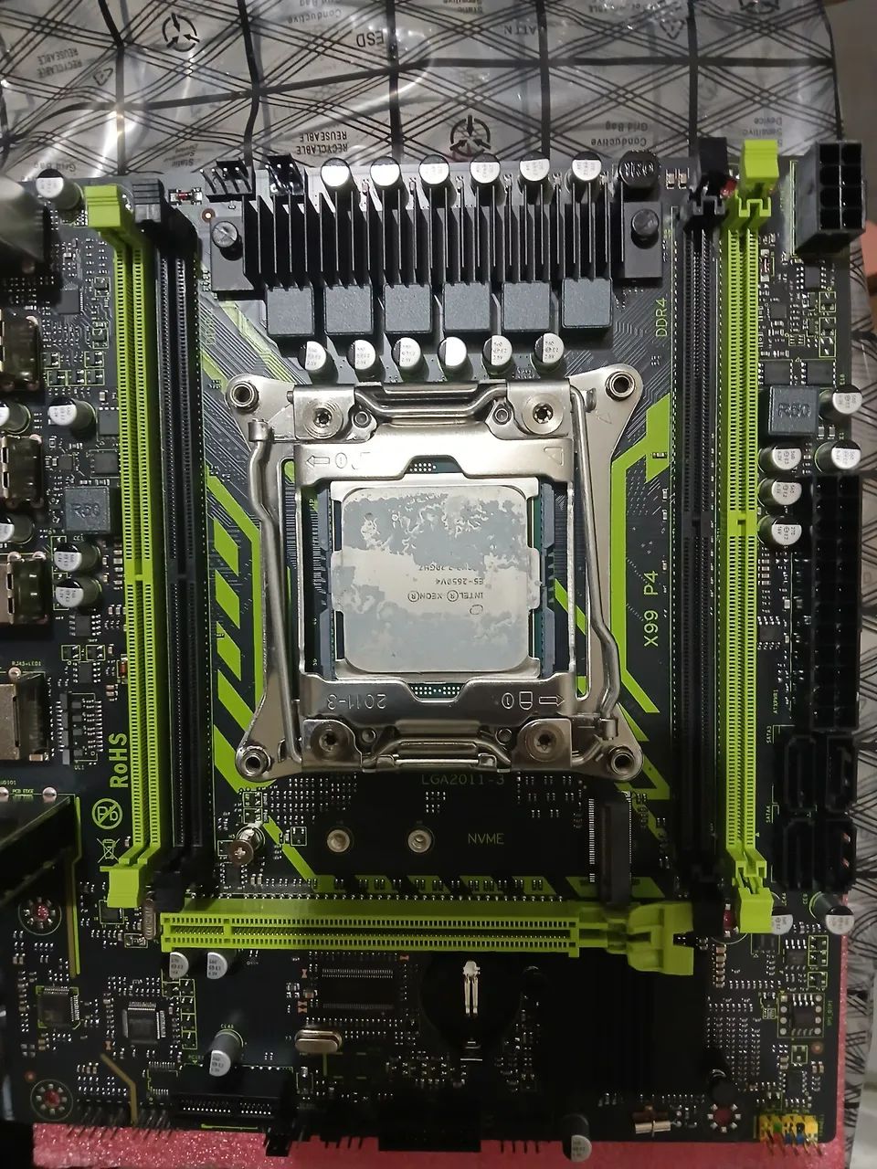 Placa-Mãe Intel X99 LGA2011-3