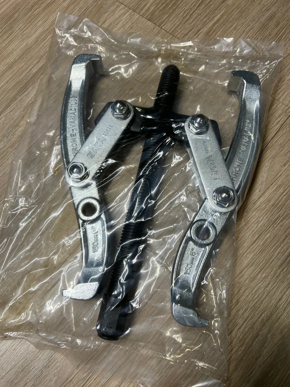 Saca Polia Com 2 Garras 6 Polegadas Articulado Sata St9062664985883939841121